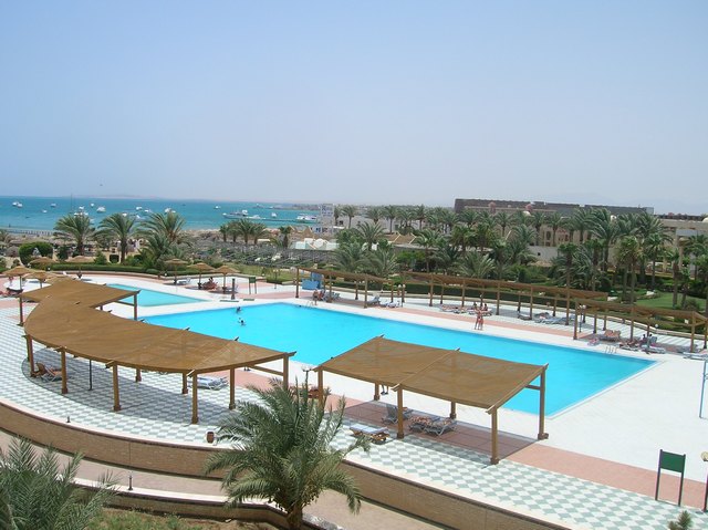 http://www.mirda2.ic.cz/Egypt2010%20019.JPG